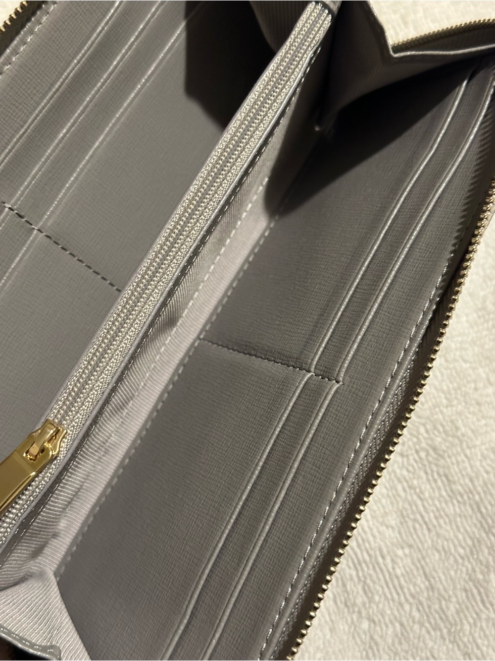 Furla Gray Zip Around Wallet Gold Tone Hardware Saffiano Leather Like New - Picture 12 of 13